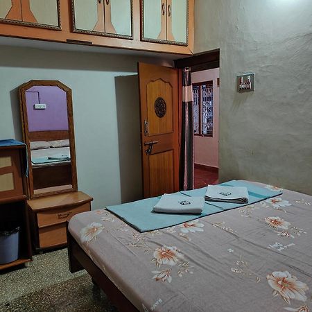 Rocky Guesthouse Hampi Eksteriør billede