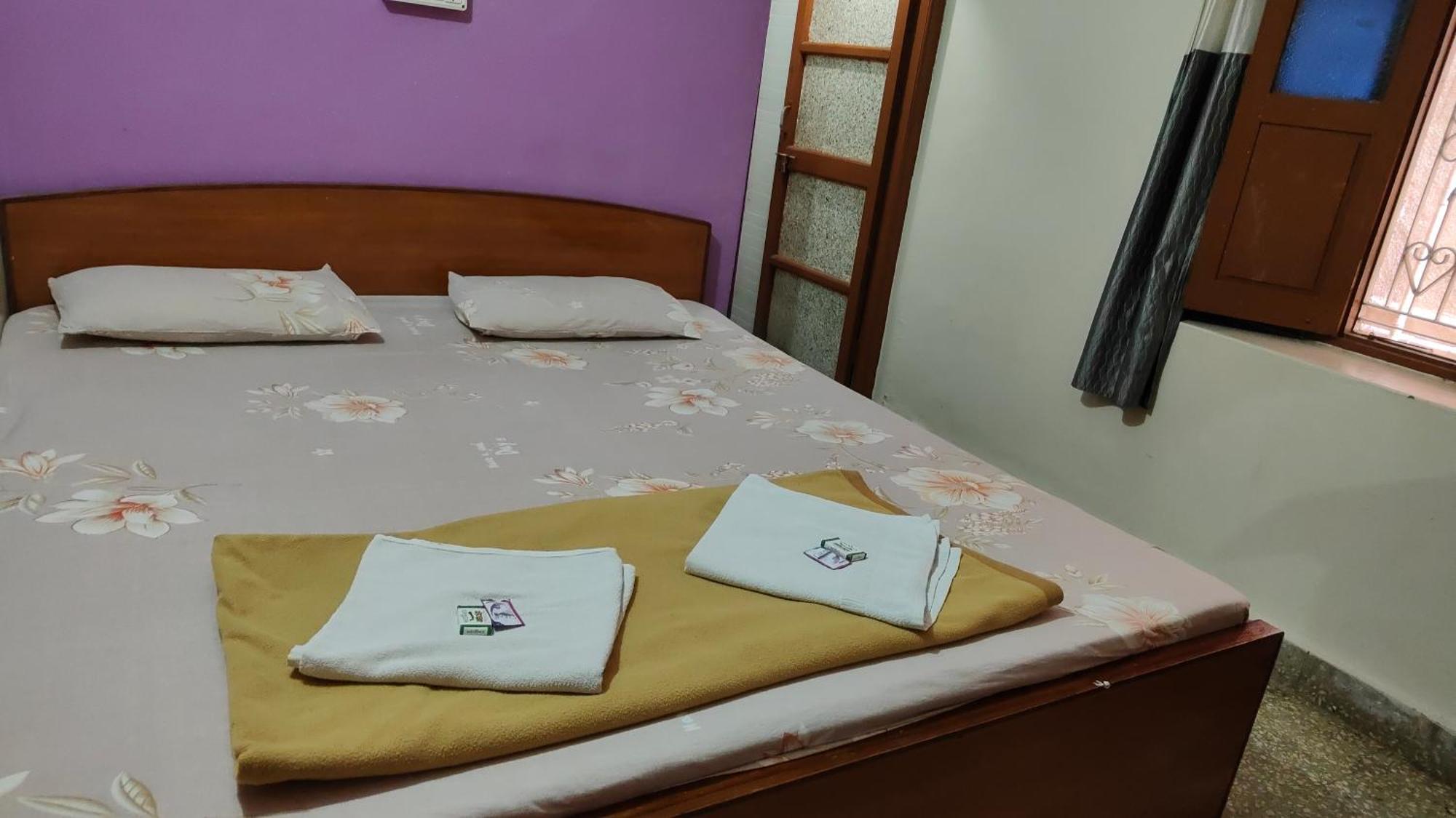 Rocky Guesthouse Hampi Eksteriør billede