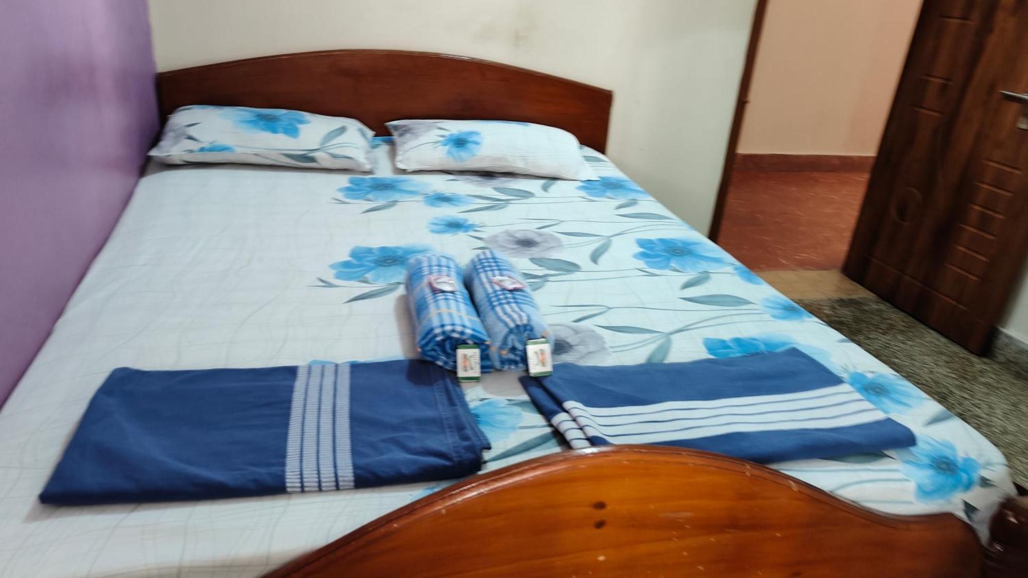Rocky Guesthouse Hampi Eksteriør billede